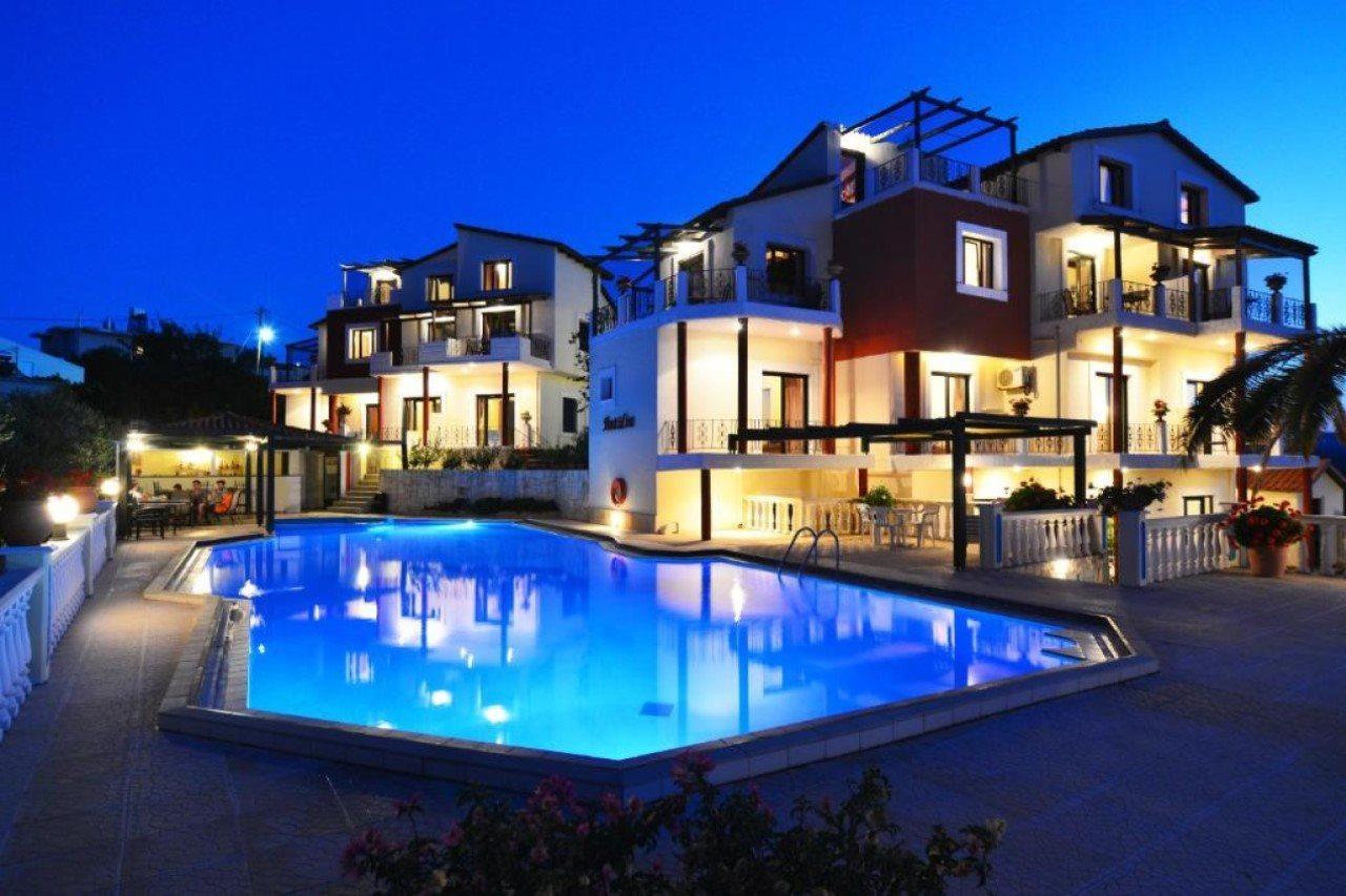 Antilia Apartments Tavronitis  Ngoại thất bức ảnh